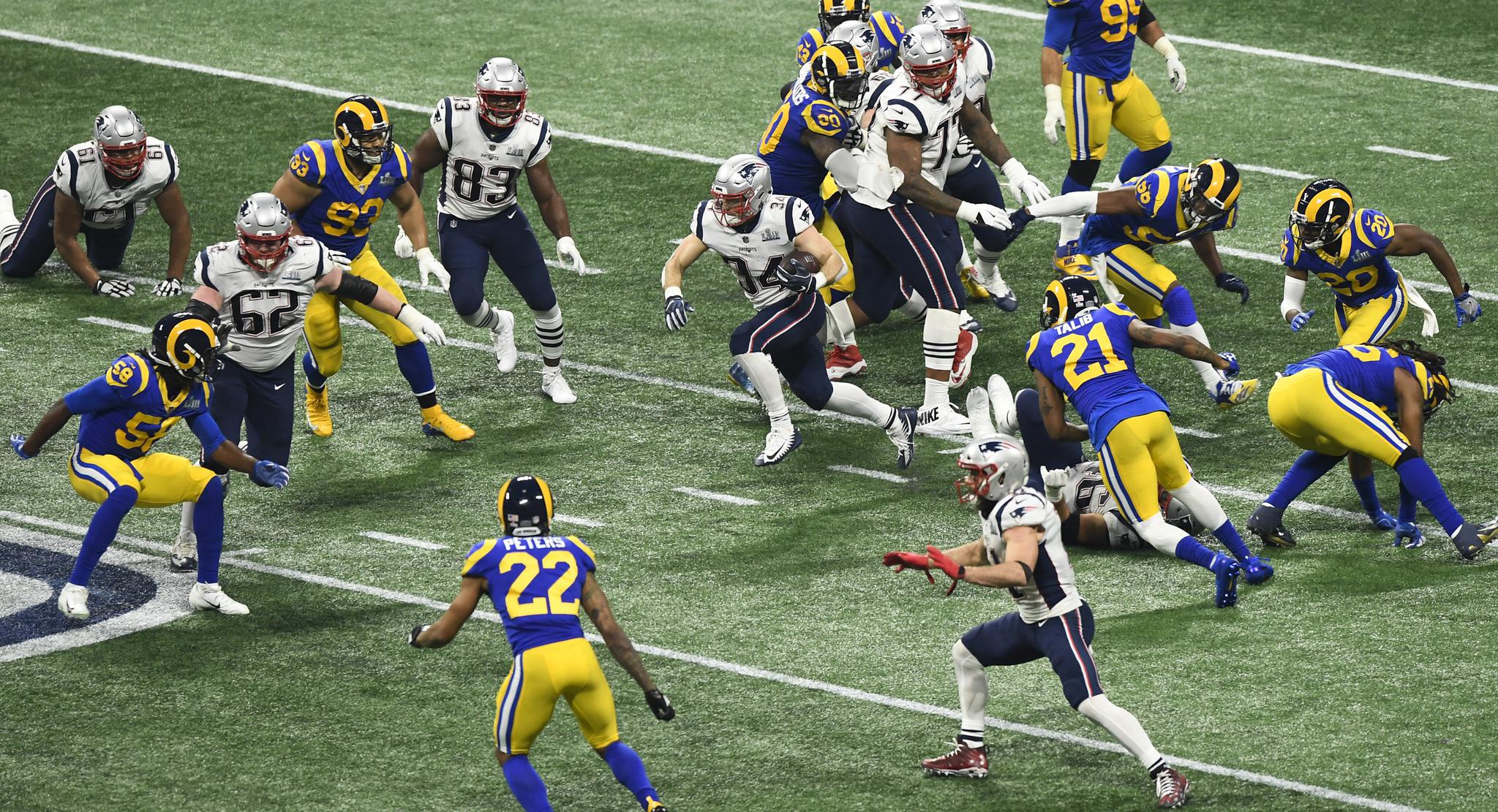 弟媳发布和内马尔合照，引发弗鲁米嫩塞球迷猜测其加盟热潮