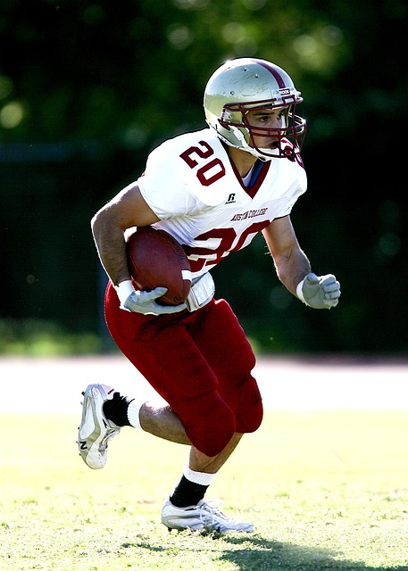 世体：布鲁日主场可容纳近30000人，巴萨将有1300名球迷助威